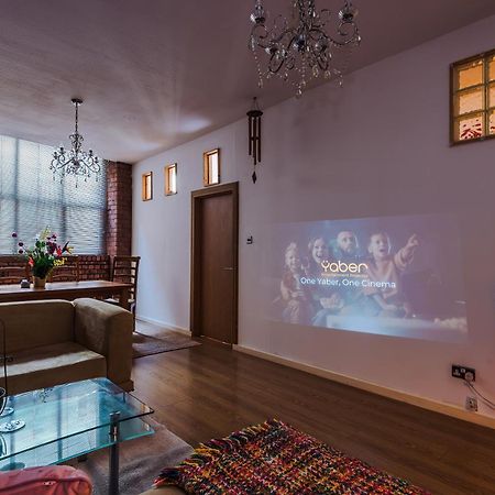 Central Northern Quarter Two Bedroom Apartment Manchester Dış mekan fotoğraf