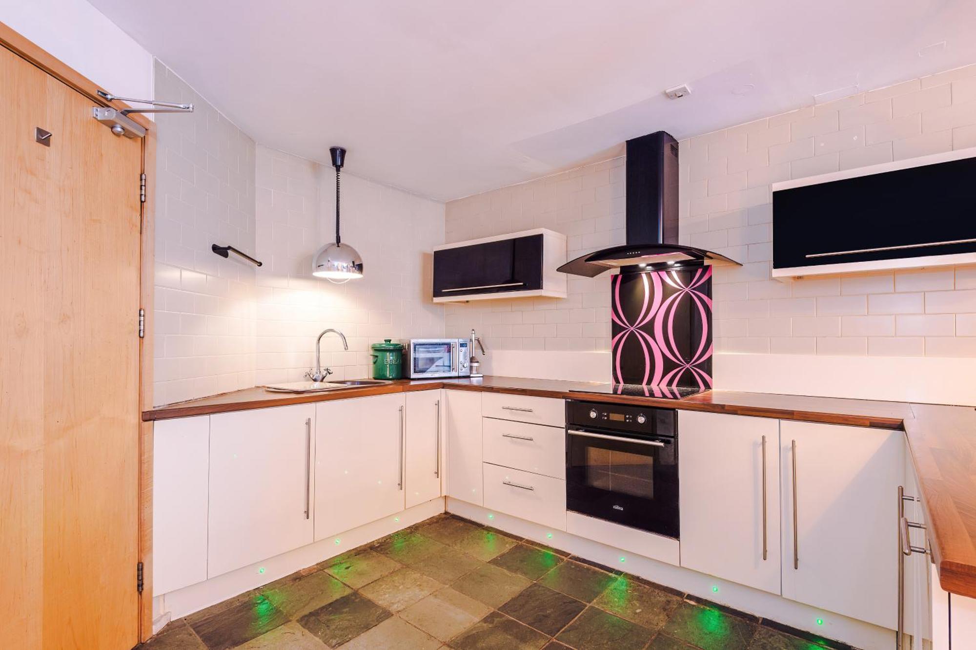 Central Northern Quarter Two Bedroom Apartment Manchester Dış mekan fotoğraf