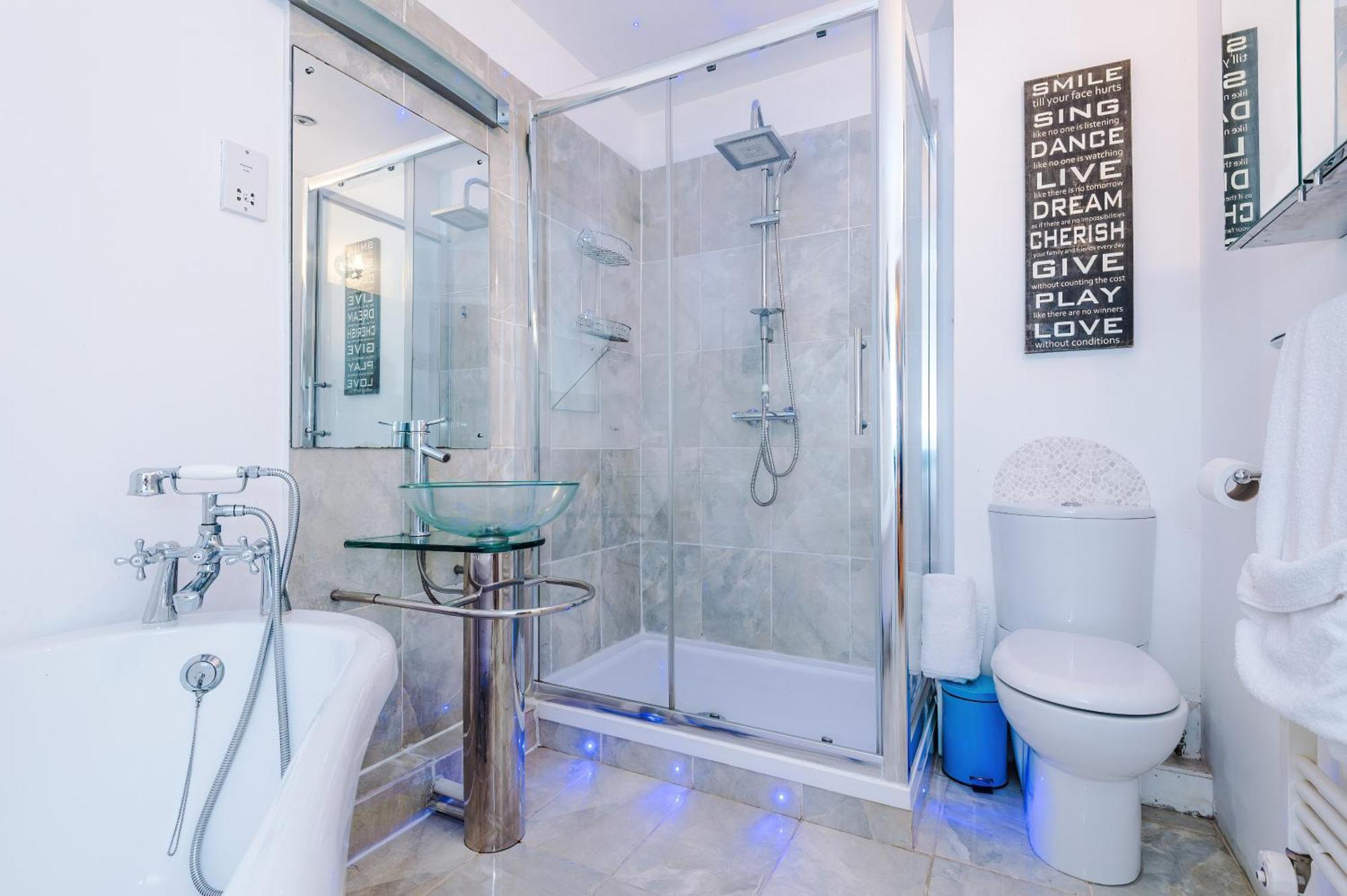 Central Northern Quarter Two Bedroom Apartment Manchester Dış mekan fotoğraf